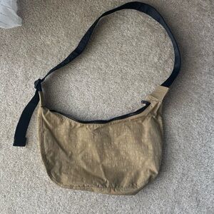 Brown Baggu Medium Crescent Bag